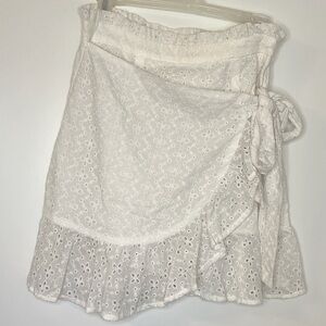 Worn Once! White Lace Lined Wrap Around Mini Skirt with Zipper & Bow to Tie